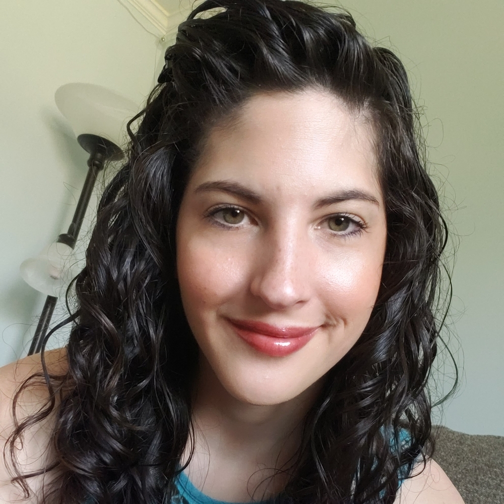 Meet your Posher, Deana